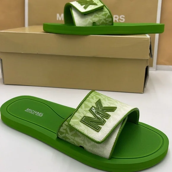 Michael Kors Green Slide Logo Sandals Palmer Ombré Signature
Jungle Green 
NWT - Picture 14 of 16